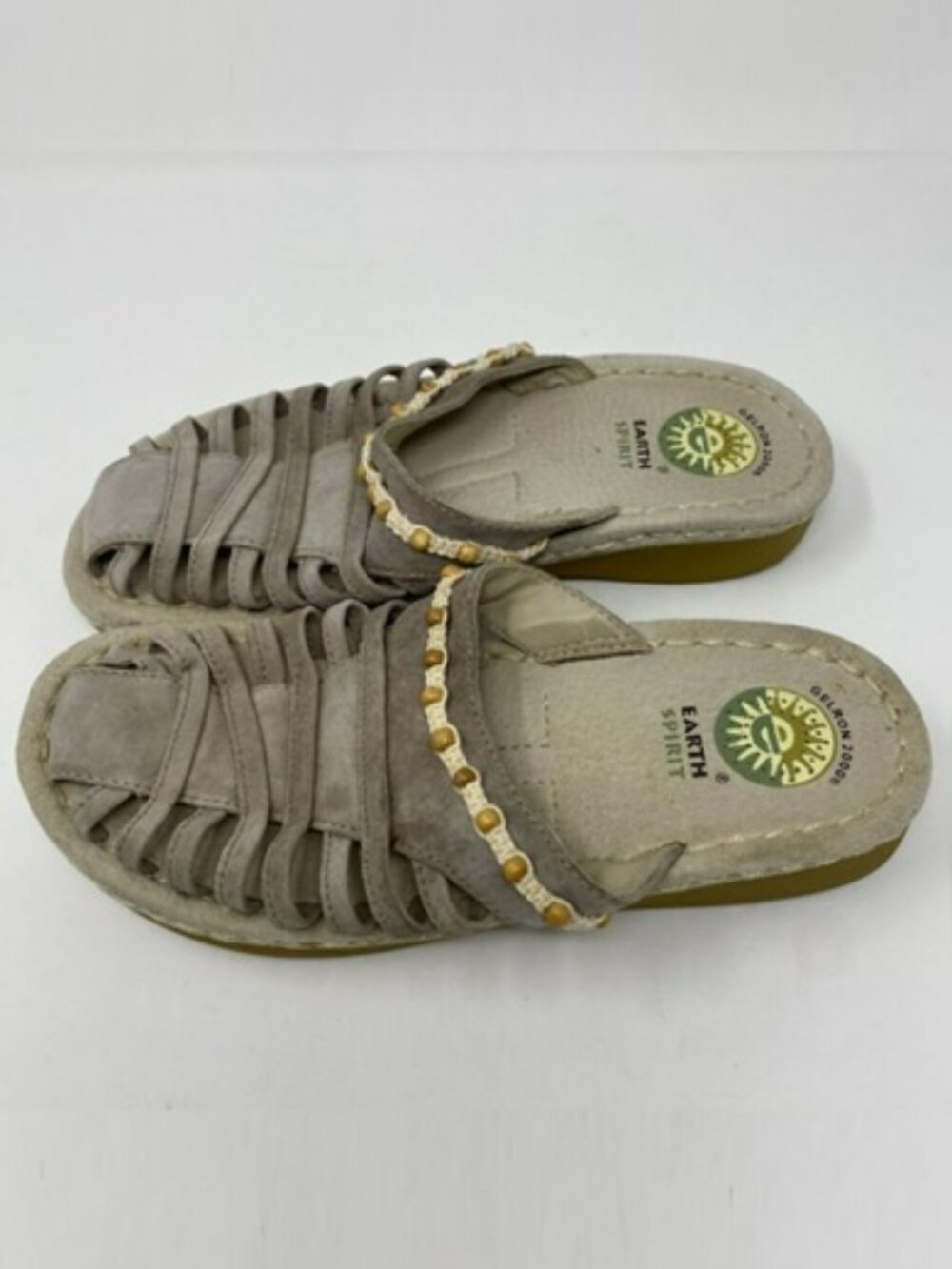 Earth Spirit Tan Woven Slip-on Sandals Size  6